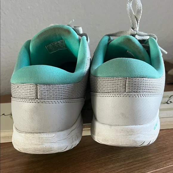 Skechers Women's Gray and Teal Golf Shoes - Picture 5 of 8